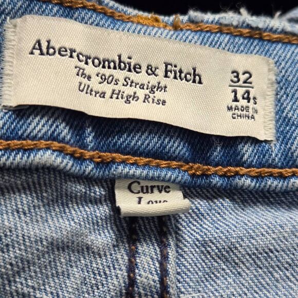 Abercrombie & Fitch 90's Straight Ultra High Rise Jeans Blue Size 14 Short - Picture 6 of 6